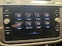 Volkswagen Tiguan Allspace 1.5 TSI HIGHLINE BUSINESS R AUTOMAAT 7 PERSOONS NAVIGATIE ADAPTIVE CRUISE CONTROL PANORAMA SCHUIF/KANTELDAK APPLE CARPLAY/ANDROID RIJSTROOKSENSOREN KEYLESS GO TREKHAAK ZEER MOOI !!