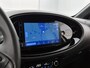 Toyota Aygo X 1.0 VVT-i MT Envy | Dealer Onderhouden | Stoelverwarming | Parkeersensoren voor+achter | Climate Control | Keyless Entry/Start | Draadloze telefoonlader | Groot Scherm | Navigatie | Apple CarPlay/Android Auto