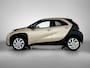 Toyota Aygo X 1.0 VVT-i MT Envy | Dealer Onderhouden | Stoelverwarming | Parkeersensoren voor+achter | Climate Control | Keyless Entry/Start | Draadloze telefoonlader | Groot Scherm | Navigatie | Apple CarPlay/Android Auto