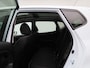 Kia Venga 1.4 CVVT World Cup Edition | Achteruitrijcamera | Panoramadak | Airco | Trekhaak |