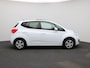 Kia Venga 1.4 CVVT World Cup Edition | Achteruitrijcamera | Panoramadak | Airco | Trekhaak |