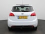 Kia Venga 1.4 CVVT World Cup Edition | Achteruitrijcamera | Panoramadak | Airco | Trekhaak |