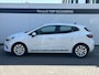 Renault Clio 1.6 E-Tech Hybrid 140 Intens | Navigatie Via Apple & Android Carplay | Climate Control | Cruise Control | Dealer Onderhouden |