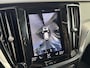 Volvo V60 2.0 T8 Twin Engine AWD Inscription B&W HUD Pano Trekhaak Pilot Assist