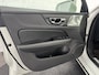 Volvo V60 2.0 T8 Twin Engine AWD Inscription B&W HUD Pano Trekhaak Pilot Assist