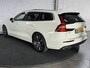 Volvo V60 2.0 T8 Twin Engine AWD Inscription B&W HUD Pano Trekhaak Pilot Assist