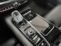 Volvo V60 2.0 T8 Twin Engine AWD Inscription B&W HUD Pano Trekhaak Pilot Assist