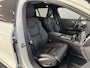 Volvo V60 2.0 T8 Twin Engine AWD Inscription B&W HUD Pano Trekhaak Pilot Assist