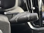 Volvo V60 2.0 T8 Twin Engine AWD Inscription B&W HUD Pano Trekhaak Pilot Assist