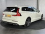 Volvo V60 2.0 T8 Twin Engine AWD Inscription B&W HUD Pano Trekhaak Pilot Assist