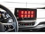 Volkswagen ID.4 150pk Pure 52 kWh | Stuur en stoelverwarming | warmtepomp | achteruitrijcamera