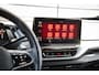 Volkswagen ID.4 150pk Pure 52 kWh | Stuur en stoelverwarming | warmtepomp | achteruitrijcamera