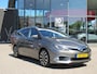 Toyota Auris Touring Sports 1.8 Hybrid Executive Trekhaak Panoramadak