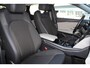 Ford Explorer Extended Range RWD 77 kWh. Fabrieksgarantie t/m 02-11-2029 ! Autm. airco dual, stoel- en stuurwielverw., elektr. verstelbare massagestoelen, navigatie, telefoonvoorb., camera, elektr. achterklep, LED verlichting, LM wielen, side- en lane assist etc.