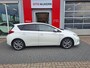 Toyota Auris 1.8 Hybrid Lease Pro met trekhaak