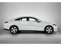 Mercedes-Benz CLA 250+ Business Solution 85.5 kWh | Spiegelpakket | Vast panoramadak | Parkeerassistent | URBAN GUARD | 17 inch vijfspaaks LM-velgen | Stuur in leder |