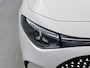 Mercedes-Benz CLA 250+ Business Solution 85.5 kWh | Spiegelpakket | Vast panoramadak | Parkeerassistent | URBAN GUARD | 17 inch vijfspaaks LM-velgen | Stuur in leder |