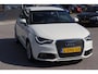 Audi A1 1.2 TFSI Attraction | Climate control | PDC achter | Xenon | Stoelverwarming