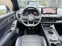 Nissan Qashqai 1.3 MHEV Tekna / Trekhaak 1.400 KG / NL Auto / Voorruitverwarming / Panoramadak / Stoel- & Stuurverwarming / 360 Camera / Elek. Achterklep / HUD /