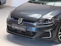 Volkswagen Golf 1.4 TSI PHEV GTE - PANO - TREKHAAK - KEYLESS - CAMERA