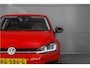 Volkswagen Golf 7.5 1.5 TSI Highline Business R Massage Leder CarPlay 18"