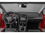Volkswagen Golf 7.5 1.5 TSI Highline Business R Massage Leder CarPlay 18"