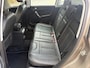 Peugeot 2008 Allure 1.6 VTi 120 pk - Leder - trekhaak - lage kilometerstand!