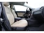 Toyota Avensis 1.8 VVTi Business | Trekhaak | Leder | Navigatie | Cruise Control | Clima | Parkeersensoren achter | Camera | 17 inch | Bluetooth