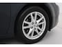 Toyota Avensis 1.8 VVTi Business | Trekhaak | Leder | Navigatie | Cruise Control | Clima | Parkeersensoren achter | Camera | 17 inch | Bluetooth