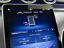 Mercedes-Benz C-klasse 300 e Business Solution Luxury | Winterpakket | Parkeerpakket | Trekhaak | Warmtewerend, donkergetint glas | Panoramaschuifdak | GUARD 360° Plus | 18 inch vijf-dubbelspaaks lichtmetalen velgen |