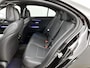 Mercedes-Benz C-klasse 300 e Business Solution Luxury | Winterpakket | Parkeerpakket | Trekhaak | Warmtewerend, donkergetint glas | Panoramaschuifdak | GUARD 360° Plus | 18 inch vijf-dubbelspaaks lichtmetalen velgen |