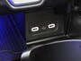 Mercedes-Benz C-klasse 300 e Business Solution Luxury | Winterpakket | Parkeerpakket | Trekhaak | Warmtewerend, donkergetint glas | Panoramaschuifdak | GUARD 360° Plus | 18 inch vijf-dubbelspaaks lichtmetalen velgen |