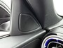 Mercedes-Benz C-klasse 300 e Business Solution Luxury | Winterpakket | Parkeerpakket | Trekhaak | Warmtewerend, donkergetint glas | Panoramaschuifdak | GUARD 360° Plus | 18 inch vijf-dubbelspaaks lichtmetalen velgen |