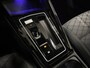 Volkswagen Golf 1.5 eTSI R-Line Edition - ACC - Lane - Camera -