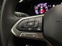 Volkswagen Golf 1.5 eTSI R-Line Edition - ACC - Lane - Camera -