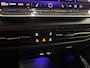 Volkswagen Golf 1.5 eTSI R-Line Edition - ACC - Lane - Camera -