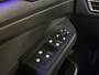 Volkswagen Golf 1.5 eTSI R-Line Edition - ACC - Lane - Camera -