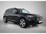 Mercedes-Benz GLB 200 Business Solution AMG 7p. 58 kWh | Premium pakket | Winterpakket | Nightpakket | Trekhaak | Vast panoramadak | 19” vijfspaaks lichtmetalen AMG-velgen | GUARD 360° |