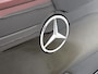 Mercedes-Benz GLB 200 Business Solution AMG 7p. 58 kWh | Premium pakket | Winterpakket | Nightpakket | Trekhaak | Vast panoramadak | 19” vijfspaaks lichtmetalen AMG-velgen | GUARD 360° |