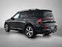 Mercedes-Benz GLB 200 Business Solution AMG 7p. 58 kWh | Premium pakket | Winterpakket | Nightpakket | Trekhaak | Vast panoramadak | 19” vijfspaaks lichtmetalen AMG-velgen | GUARD 360° |