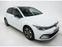 Volkswagen Golf 1.5 TSI Life Energy|150pk|Led|Navi|Panodak|Camera|Ambient Lighting