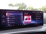BMW 3-Serie 330e M Sport Pro Comfort Pack BMW Live Cockpit Plus Driving Assistant 18''LM Velgen