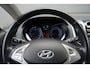 Hyundai ix20 1.6I 124PK Airco Navi Camera BT PDC HOGE-instap