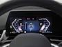 BMW X1 xDrive25e Automaat 245Pk (APPLE CARPLAY, HEAD-UP DISPLAY, 360 CAMERA, GETINT GLAS, LEDER, STOELVERWARMING, ZWARTE HEMEL, NIEUWSTAAT)