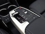 BMW X1 xDrive25e Automaat 245Pk (APPLE CARPLAY, HEAD-UP DISPLAY, 360 CAMERA, GETINT GLAS, LEDER, STOELVERWARMING, ZWARTE HEMEL, NIEUWSTAAT)