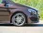 Mercedes-Benz B-klasse 180 Business Solution AMG Upgrade Edition | CAMERA | TREKHAAK | NAVIGATIE |