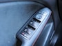 Mercedes-Benz B-klasse 180 Business Solution AMG Upgrade Edition | CAMERA | TREKHAAK | NAVIGATIE |