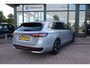 Volkswagen Passat Variant 1.5 eTSI R-Line Business | Achteruitrijcamera | Hill hold functie | Keyless start | Achteruitrijcamera | Hill hold functie | Keyless start