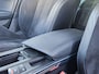 Renault Megane 1.3 TCe GT-Line / Adaptief Cruise Control / Achteruitrijcamera / Alcantara Bekleding / Sportstoelen / 18'' Lichmetalen Velgen / Climate Control / Apple Carplay & Android Auto / Parkeersensoren /