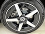 Mercedes-Benz GLB 250+ Business Solution AMG 7p. 85.5 kWh | Premium Plus pakket | Winterpakket | Nightpakket | Stoelen pakket | Trekhaak | Vast panoramadak | Burmester® 3D surround sound | GUARD 360° | 19” vijfspaaks lichtmetalen AMG-velgen |